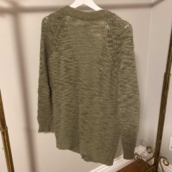 Khaki sweather size XL - Picture 2 of 2